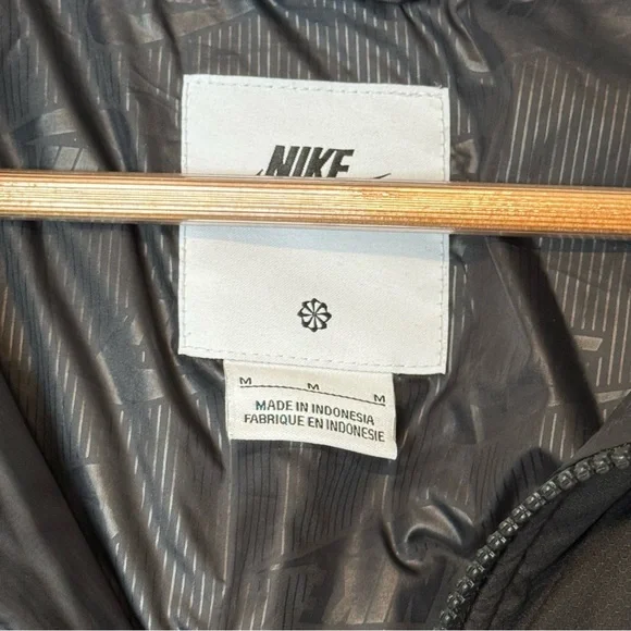 Nike Sportswear Club Men's Puffer Jacket Size M